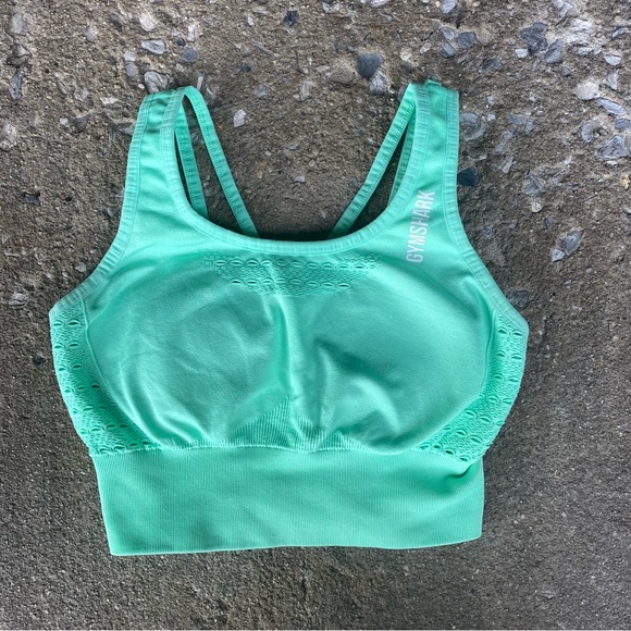 Gymshark‎ Sports Bra - Picture 1 of 3